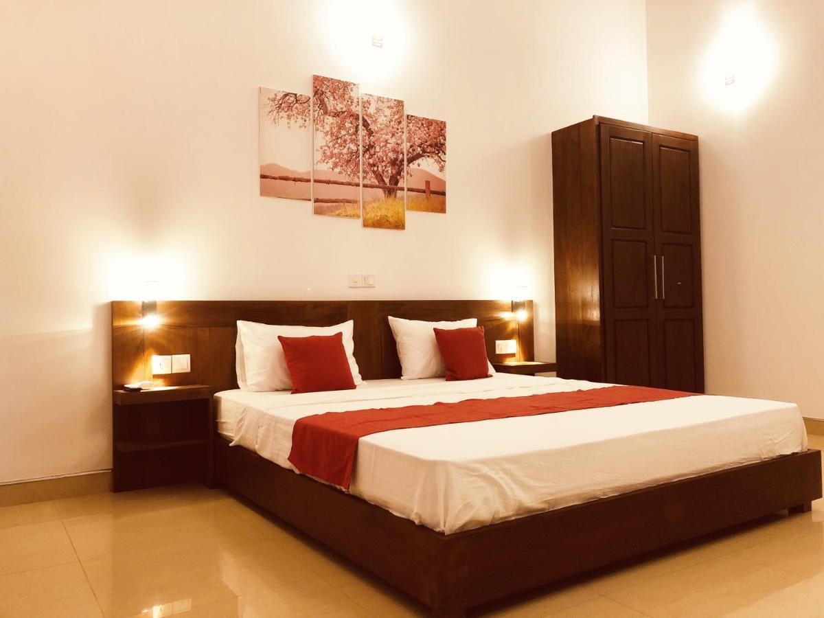 Grand Villa Negombo Extérieur photo